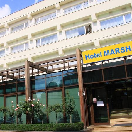 Marshal Hotel بوخارست المظهر الخارجي الصورة